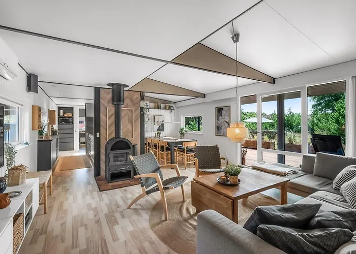 Fatima - 1km From The Sea By Interhome *